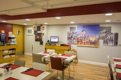 Foto Suites Muralto *** Madrid