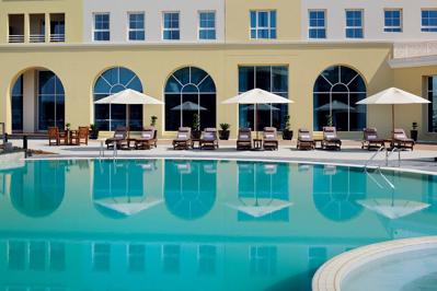 Copthorne Lakeview Hotel