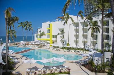 Hotel Krystal Grand Puerto Vallarta