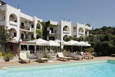 Foto Hotel Skiathos Korali *** Troulos