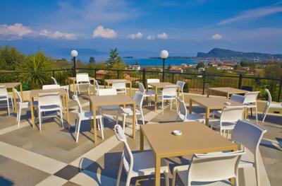 Foto Aparthotel Belvedere *** Manerba Del Garda