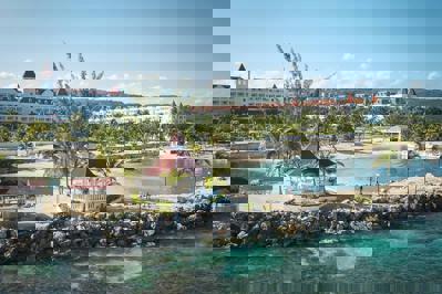 Foto Bahia Principe Luxury Runaway Bay ***** Runaway Bay