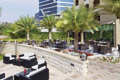 Foto Traders Qaryat Al Beri **** Abu Dhabi