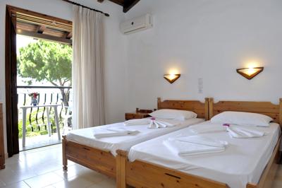 Foto Anna-Maria Villa *** Agia Paraskevi