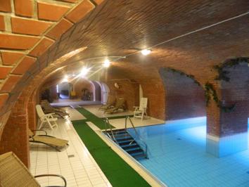 Foto Hotel Familia *** Zamardi