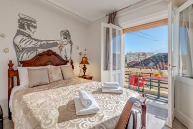 Metropole Luxury Rooms