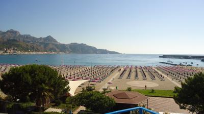 Foto Chincherini Holiday Sporting Baia **** Giardini Naxos