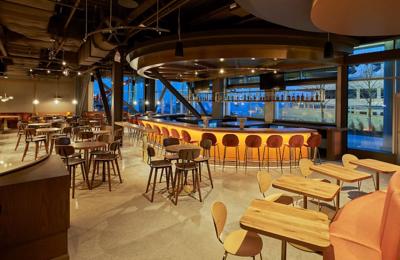 Foto Sable at Navy Pier Chicago Curio Collection by Hilton **** Chicago