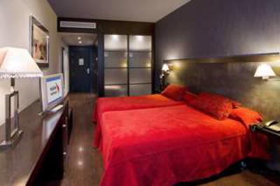 Foto Husa Santo Domingo Plaza Oviedo