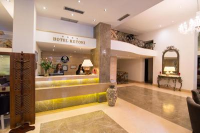 Foto Kotoni Boutique **** Tirana