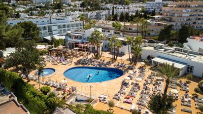 Foto Hotel Sirenis Club Siesta **** Santa Eulalia