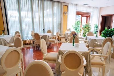 Foto SarOtel **** Tirana