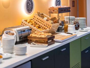 Foto ibis Styles Athens Routes **** Athene