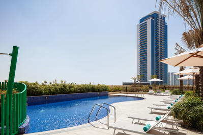 Foto Holiday Inn en Suites Dubai Science Park **** Dubai