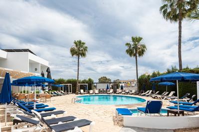 Foto Bellini ** Ayia Napa