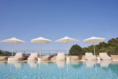 Foto Radisson Resort Plaza Skiathos *** Kanapitsa