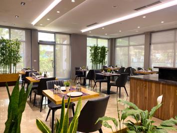 Foto Doanesia Premium Hotel en Spa **** Tirana