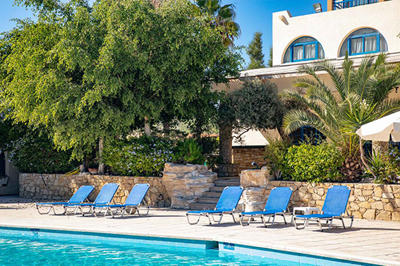 Foto Navarria *** Agios Tychonas