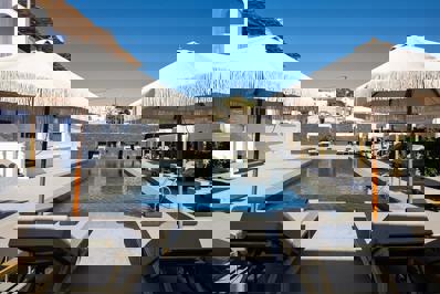 Foto The Noverian Bios Santorini Boutique Hotel ***** Fira