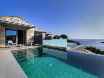 Foto Movenpick Resort Agios Nikolaos Sivota ***** Sivota