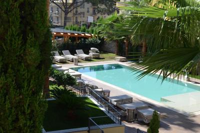Foto Alaxia Luxury **** Alassio