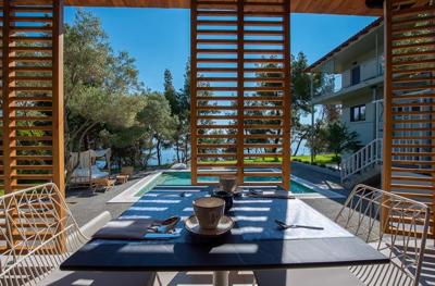 Foto Elies 33 **** Afitos