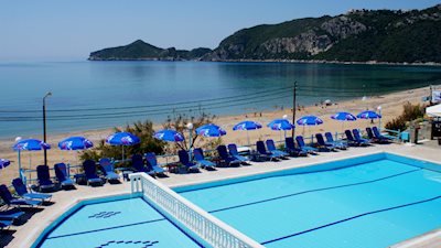 Foto Belle Helene *** Agios Georgios Pagon