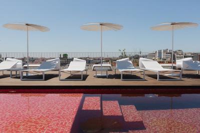 Lumen Hotel en The Lisbon Light Show
