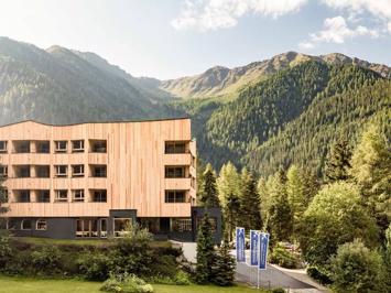Foto Hotel Falkensteiner Hotel Antholz **** Rasen Antholz