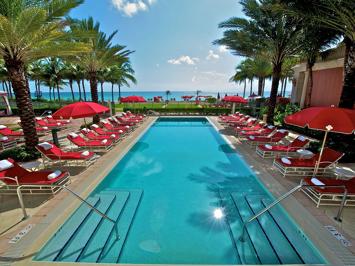 Acqualina Resort en Spa On The Beach