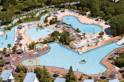 Foto Roompot Sequoia Parc *** St. Just Luzac
