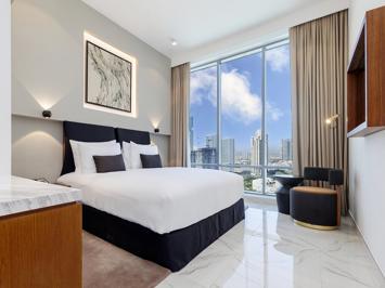 Foto Holiday Inn Dubai Village Circle *** Dubai