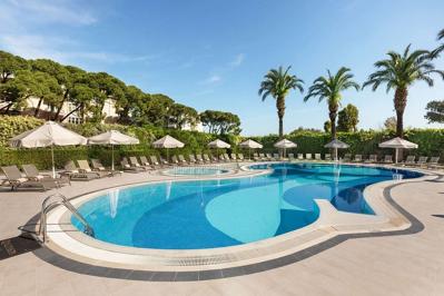 Foto Wyndham Grand Izim Ozdilek ***** Izmir
