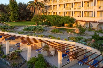 Foto Corfu Palace ***** Corfu-stad