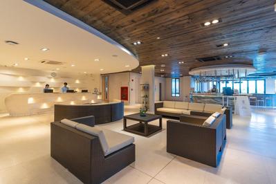 Foto Golden Tulip Pattaya Beach Resort ***** Pattaya