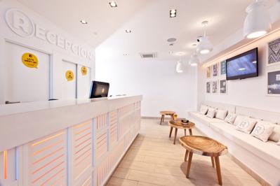 Foto Ryans La Marina *** Ibiza-Stad