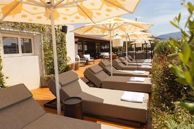 Foto Curio Collection by Hilton Adia Aluma Athens *** Athene