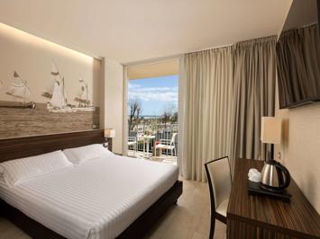 Foto Mercure Rimini Lungomare **** Rimini