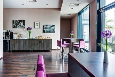 Foto IntercityHotel Berlin-Brandenburg Airport **** Schonefeld