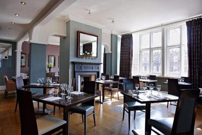 Foto The Crown London **** Londen