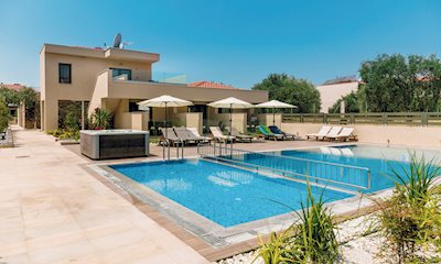 Foto COOEE Astir Notos **** Potos