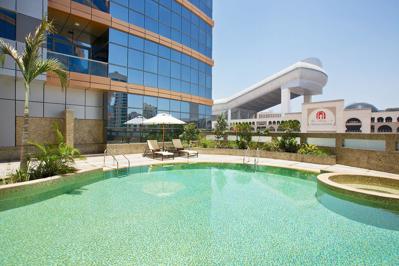 Foto Doubletree by Hilton Residences Dubai Al Barsha **** Dubai