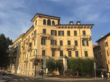 Lady Verona Residence