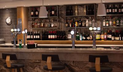 Foto Holiday Inn Express Stansted Airport *** Londen