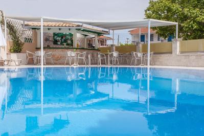 Foto Konstantinos Hotel en Apartments *** Nidri