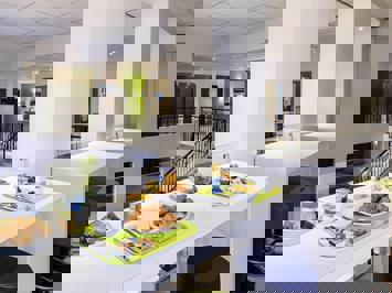 Foto ibis budget Nice Aeroport Promenade des Anglais ** Nice