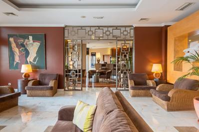 Foto Amazonia Jamor **** Queijas