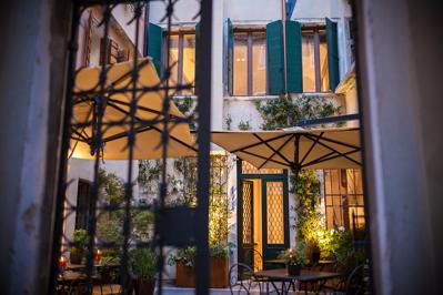 Foto Hotel Liassidi Wellness Suites **** Venetie
