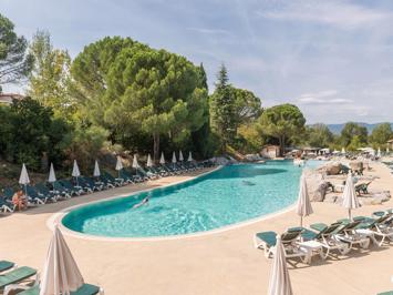 Foto SOWELL Hotels Ardeche *** Grospierres