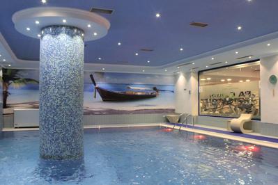 Foto Tirana International **** Tirana